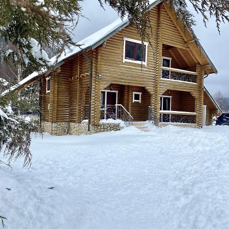 Chalet Four Seasons Villa Tatariv Exterior foto