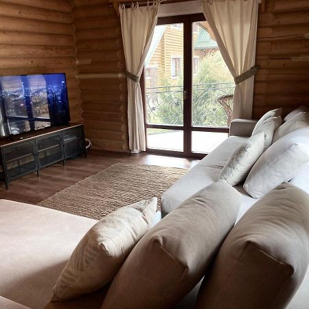 Chalet Four Seasons Villa Tatariv Exterior foto
