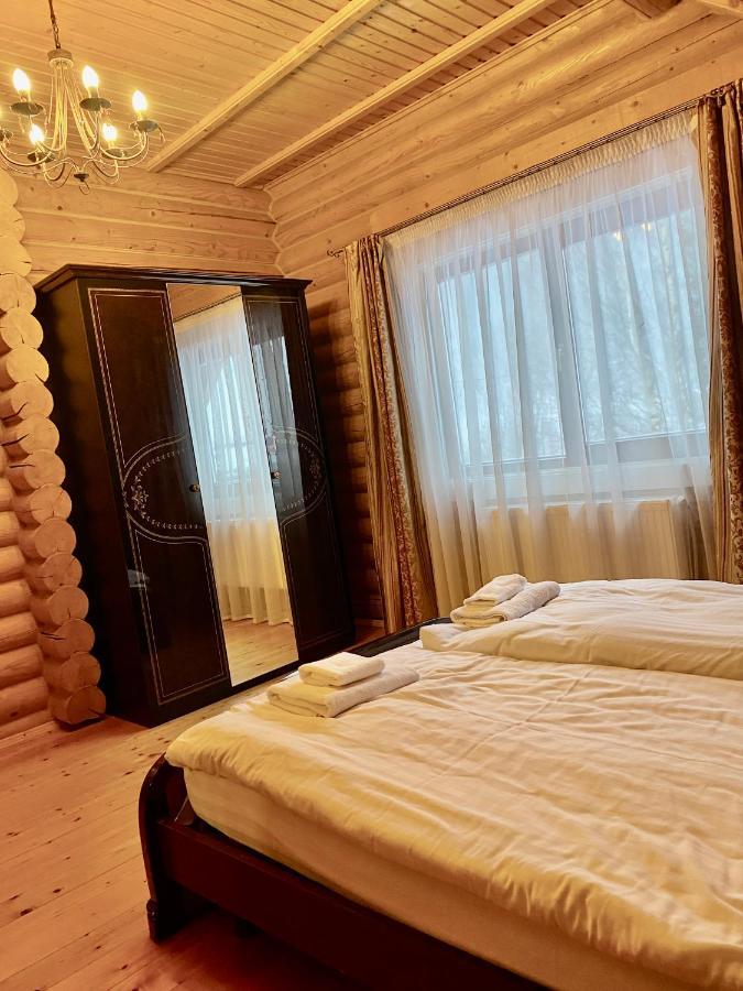 Chalet Four Seasons Villa Tatariv Exterior foto